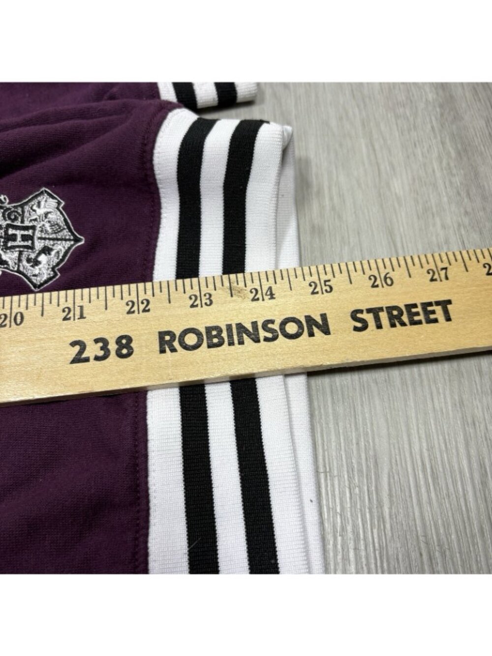 Hogwarts Sweatshirt Harry Potter Maroon Cowl Pullover Wizard School Womens Sz L - Picture 13 of 13